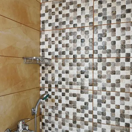 بيت ريفي Urban Manos 3*